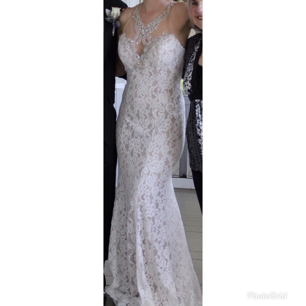 Prom/Wedding White Lace Dress